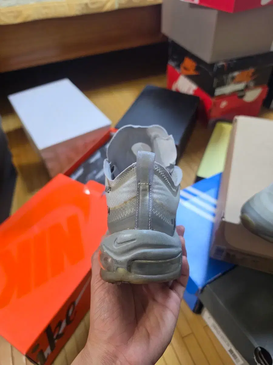 thumbnail-7